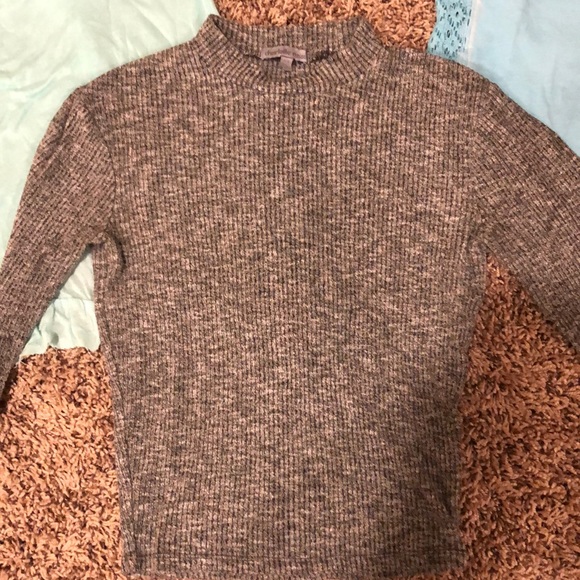 bundle of two crop tops - Picture 4 of 5